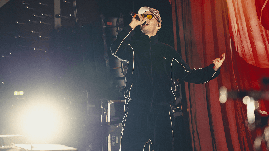 SAMPAGNE - STADTHALLE, BAUNATAL © Luke B. Photography