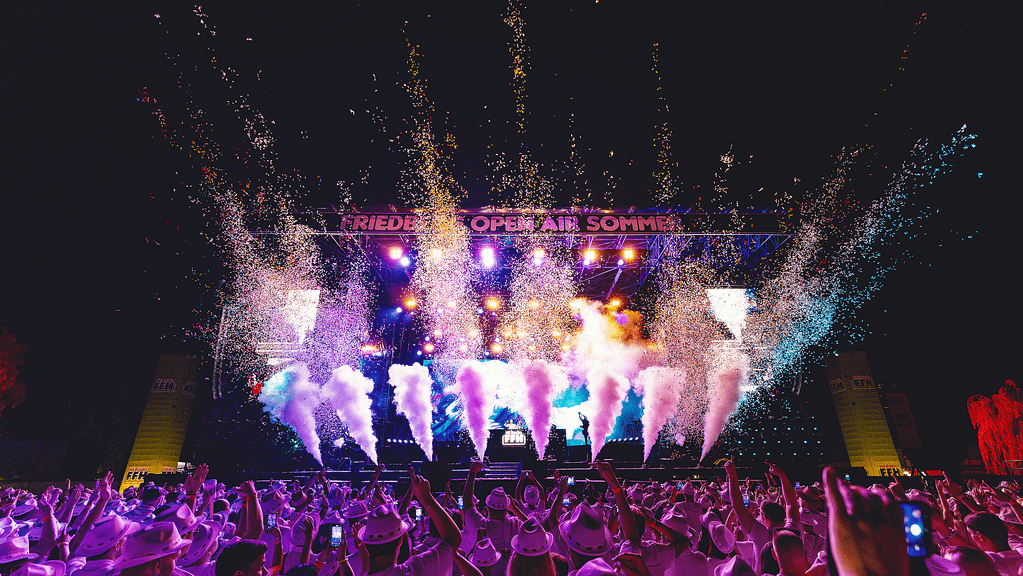 ALLEFARBEN @ FFH JUST WHITE 2024, FRIEDBERG © Luke B. Photography